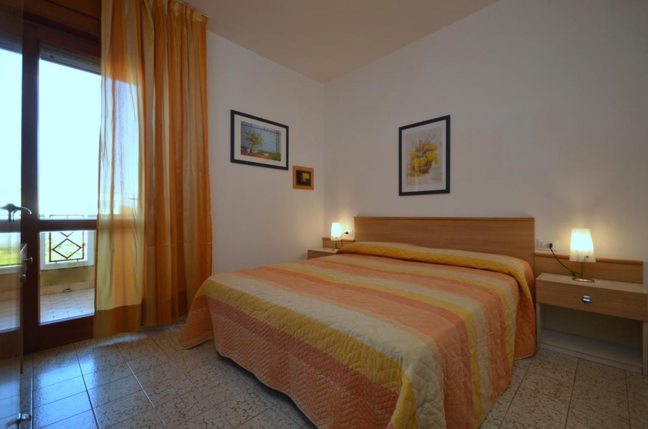 Villaggio Selene Бибионе Екстериор снимка