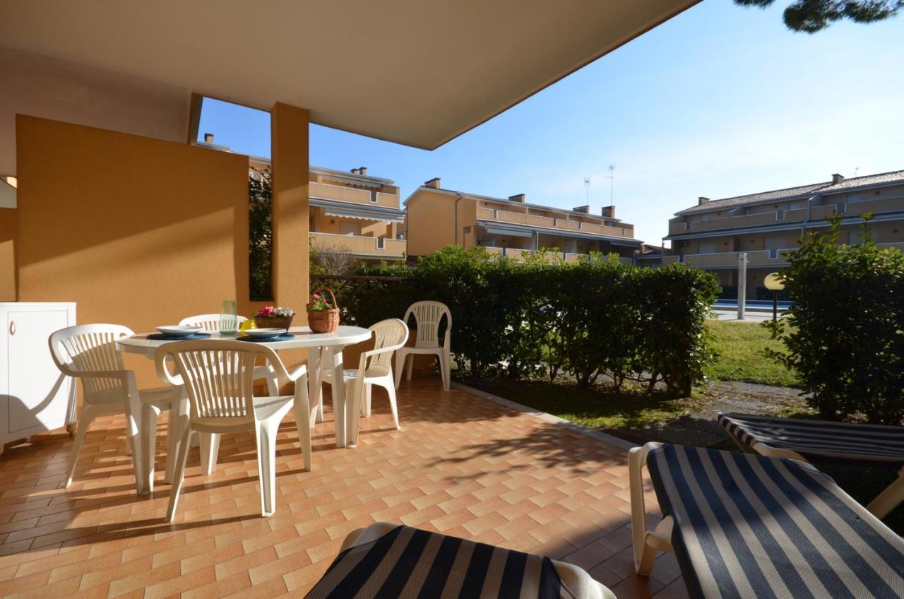 Villaggio Selene Бибионе Екстериор снимка